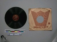 藏品(「大東亞建設大博覽會會歌、大東亞建設大博覽會小唄」唱片)的圖片